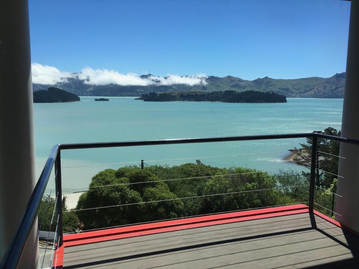 The Bolthole - Charteris Bay Holiday Home Lyttelton Экстерьер фото