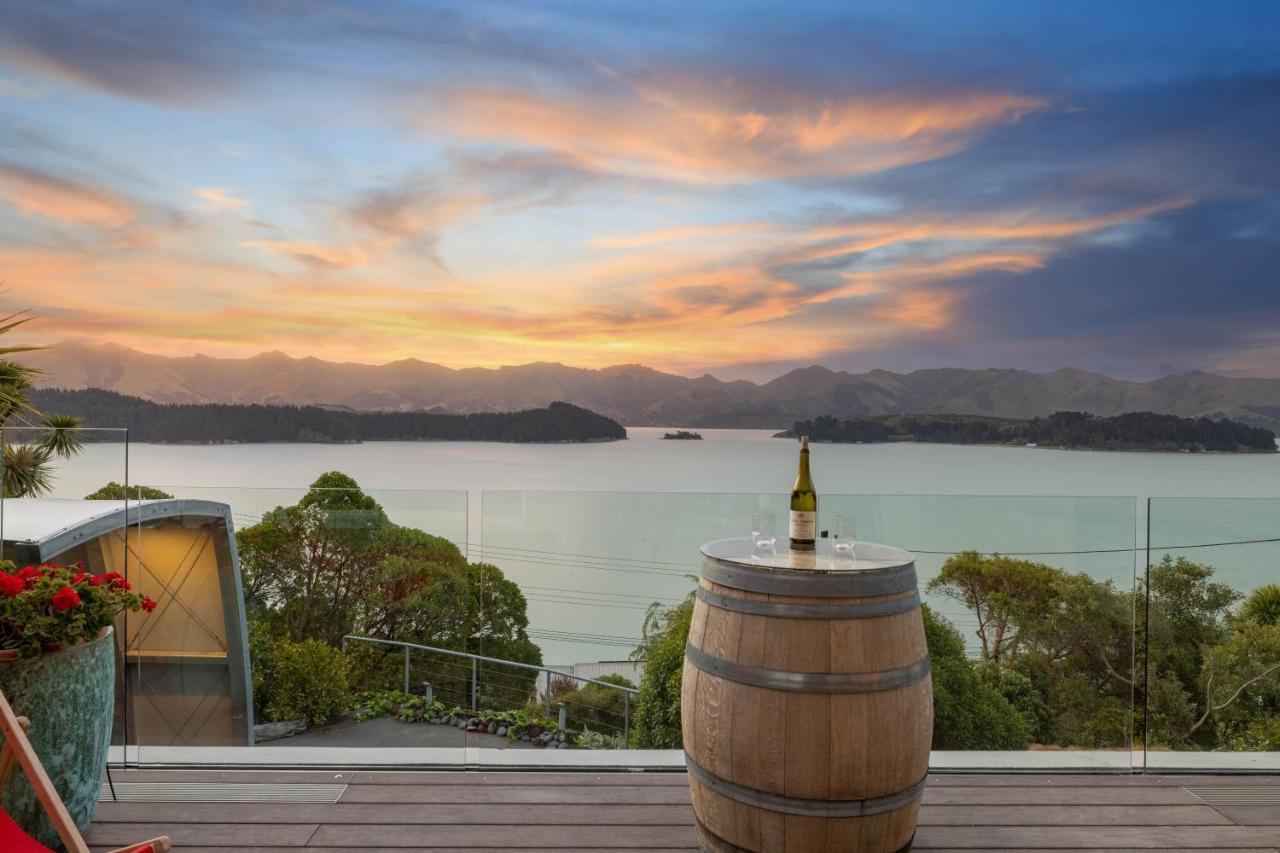 The Bolthole - Charteris Bay Holiday Home Lyttelton Экстерьер фото